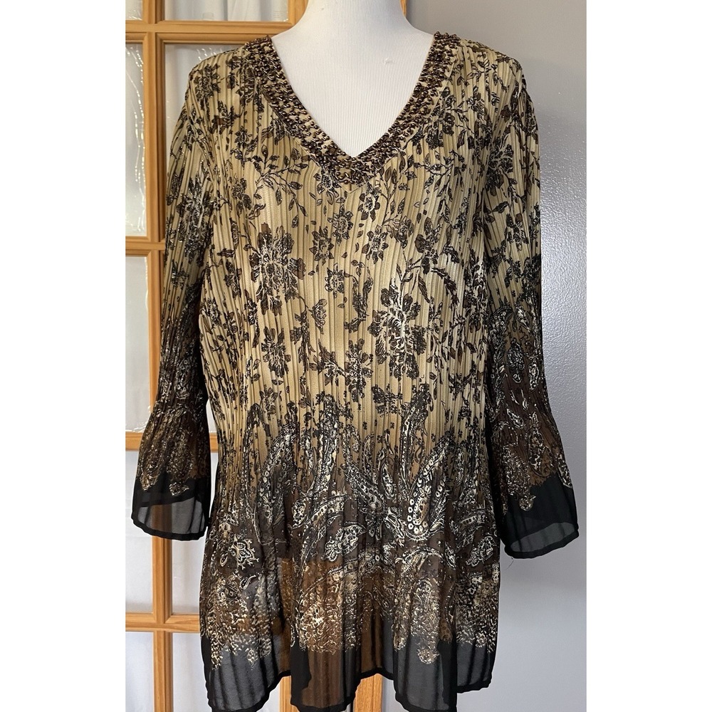 90s Dressbarn Pleated Floral Blouse Woman's 3X Beaded Beige Bell Sleeve Cottage